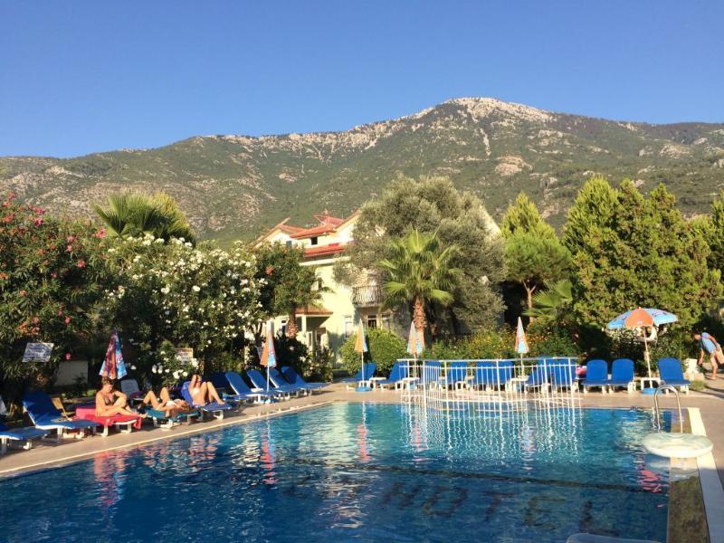 Gorkem Hotel & Apartments Oludeniz Bagian luar foto