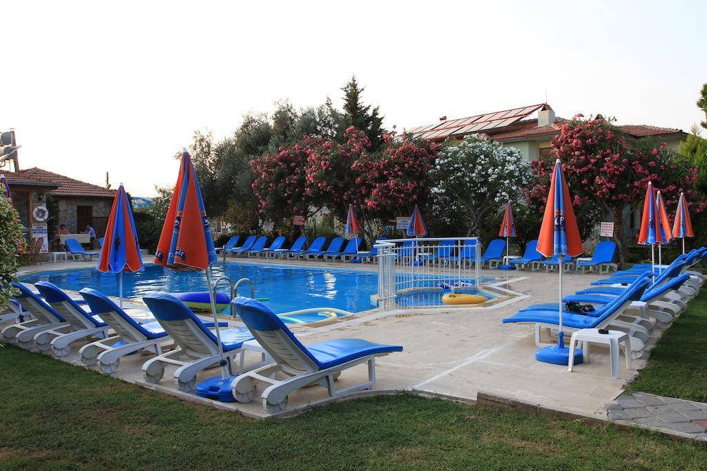 Gorkem Hotel & Apartments Oludeniz Bagian luar foto