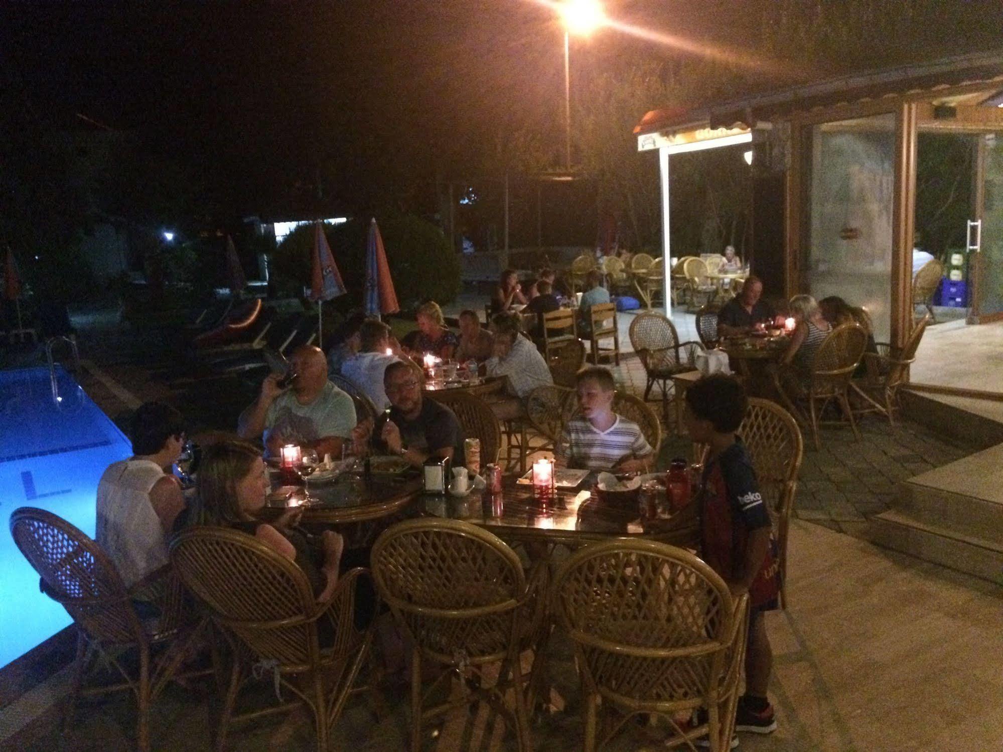 Gorkem Hotel & Apartments Oludeniz Bagian luar foto