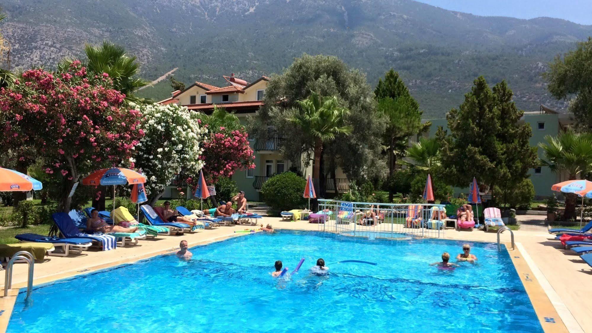 Gorkem Hotel & Apartments Oludeniz Bagian luar foto